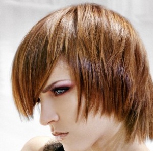 женская стрижка каскад