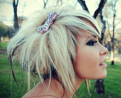 Смелый способ самовыражения для ярких индивидуальностей - стрижки треш для волос разной длины как дополнение эффектного образа