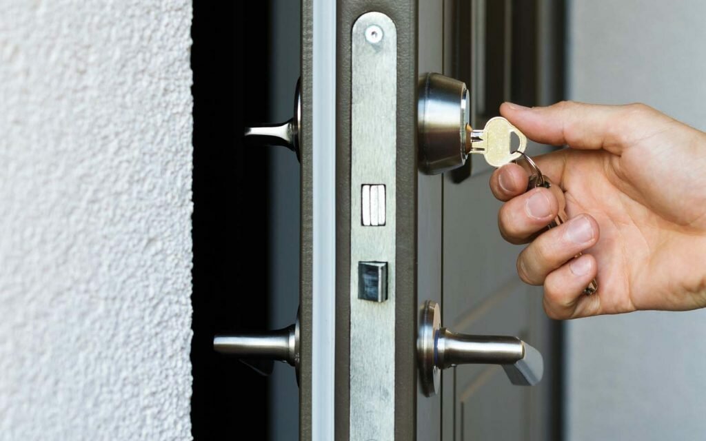 Взлом дверных замков