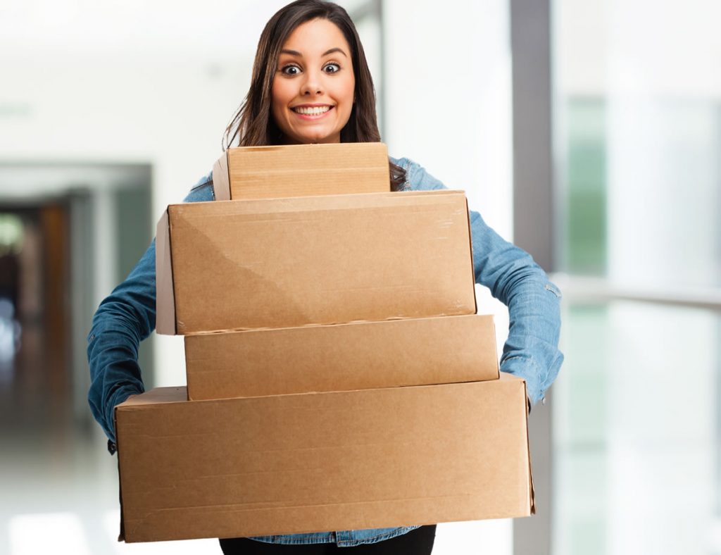 Плюсы доставки одежды