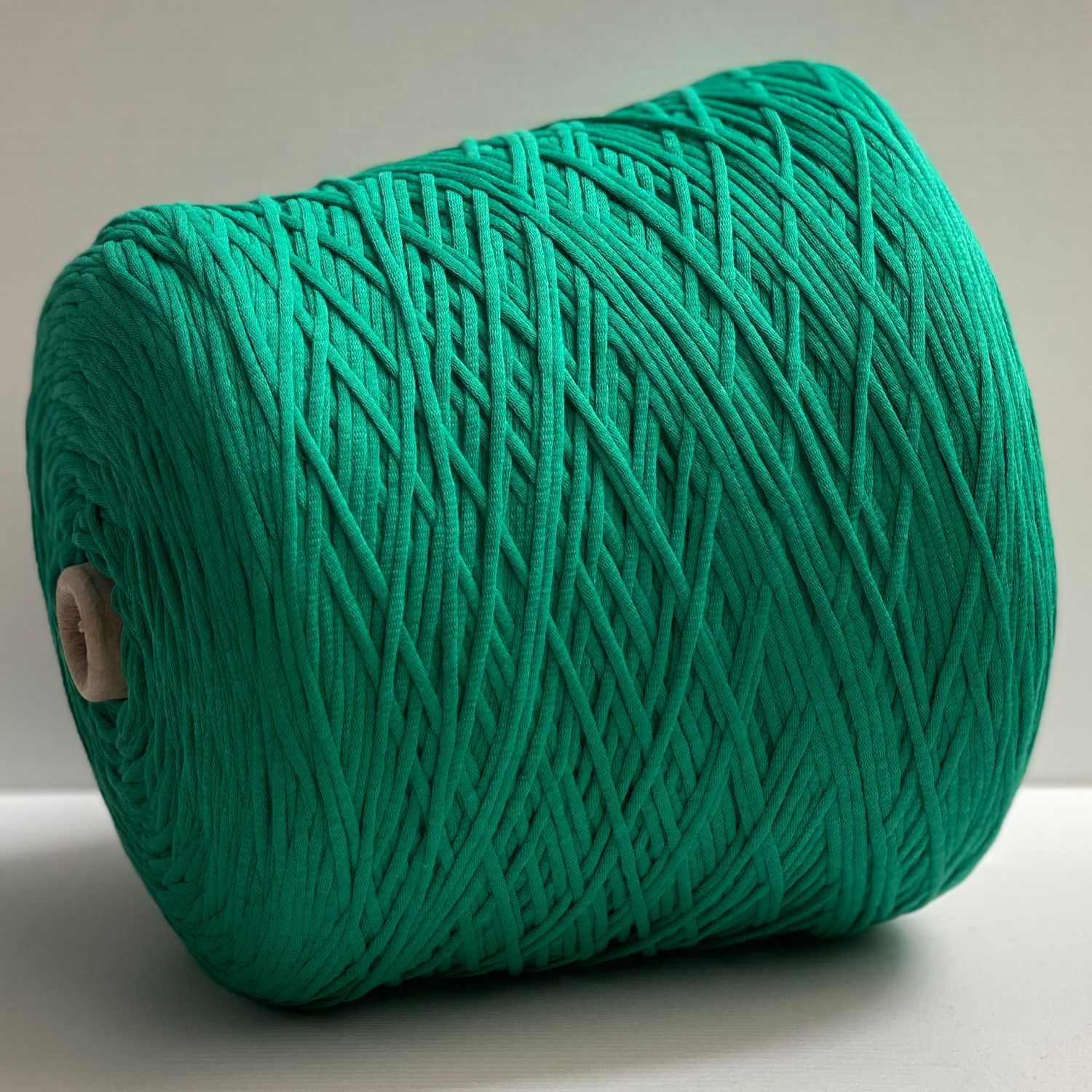 Как производиться пряжа и для чего она нужна