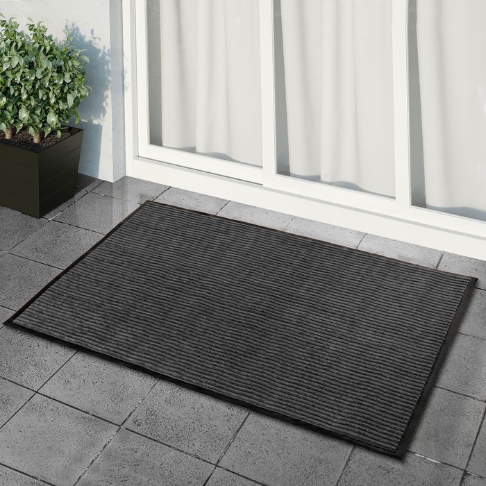 Как выбрать придворный коврик