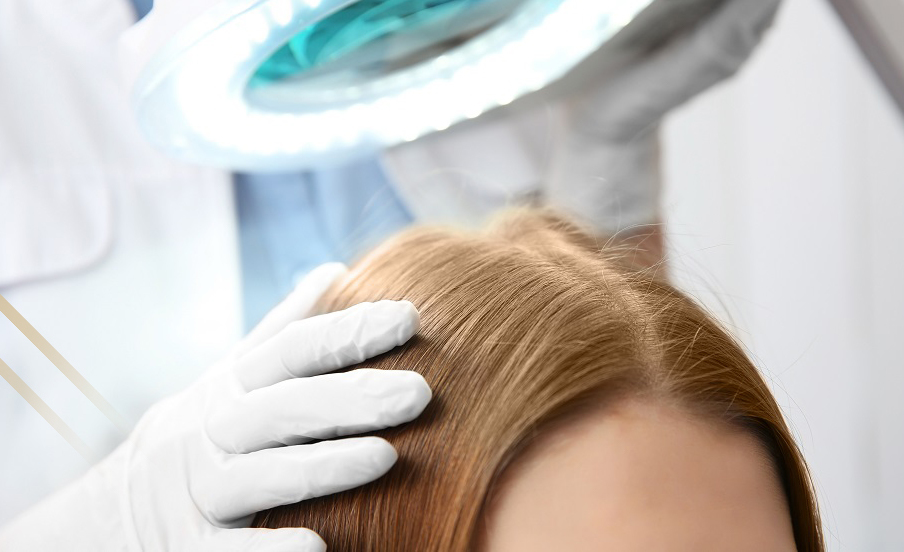 Трихолог: кто это, когда к нему обращаются?