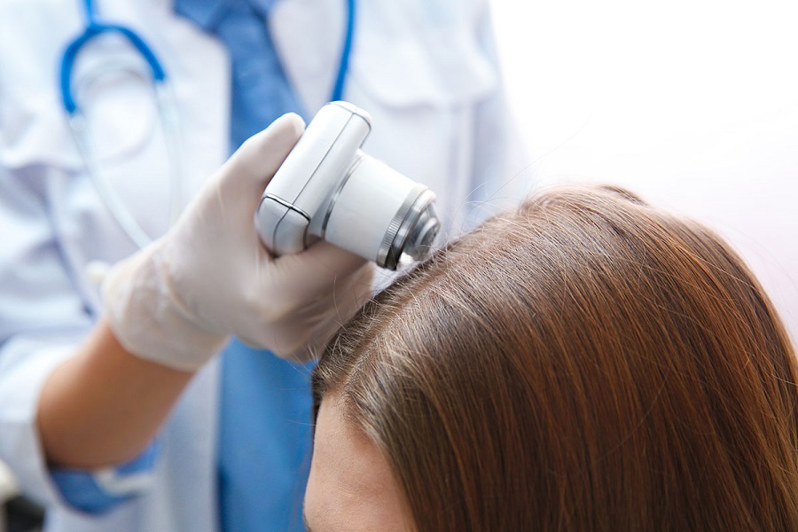 Трихолог: кто это, когда к нему обращаются?