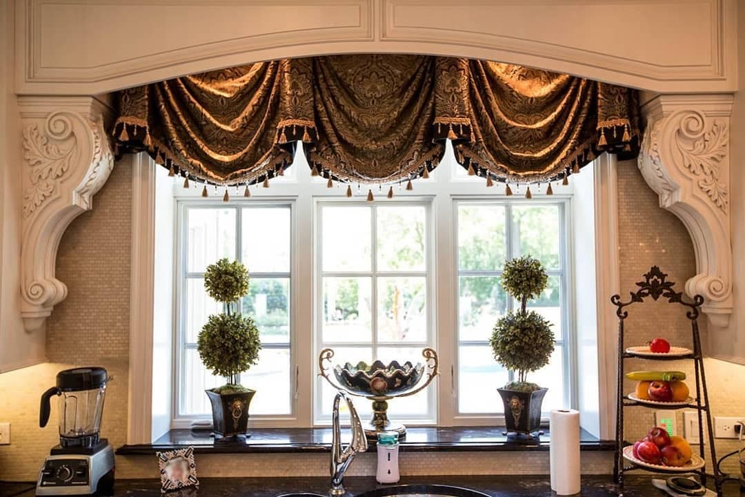 Современные решения для оформления окон