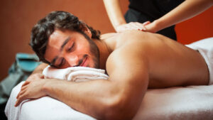 Изучение преимуществ массажа для взрослых для мужчин