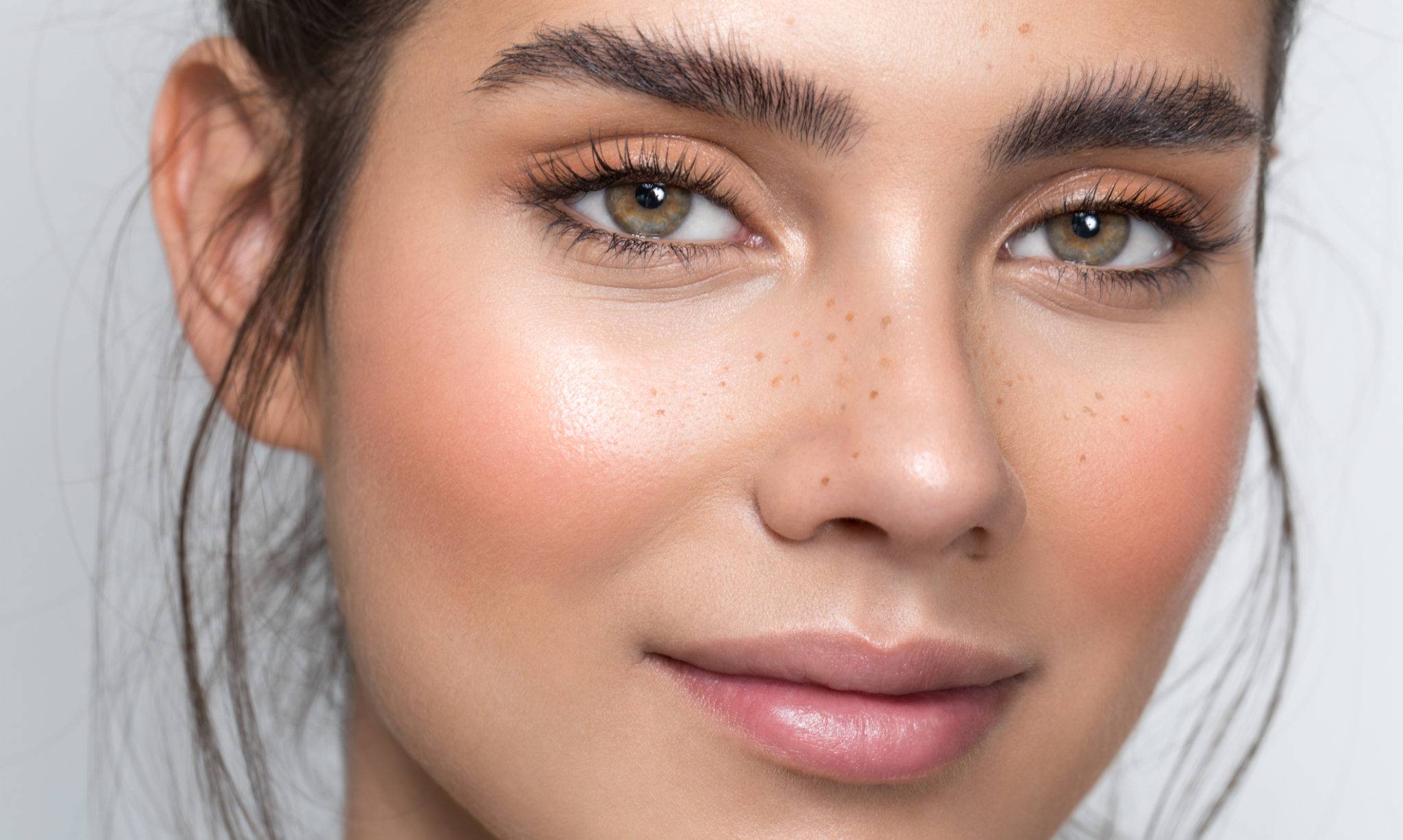 Школа макияжа: раскройте свой творческий потенциал и следуйте своей страсти