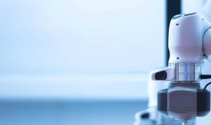 Первый в мире случай пересадки свиной печени человеку: прорыв в медицине