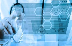 Первый в мире случай пересадки свиной печени человеку: прорыв в медицине