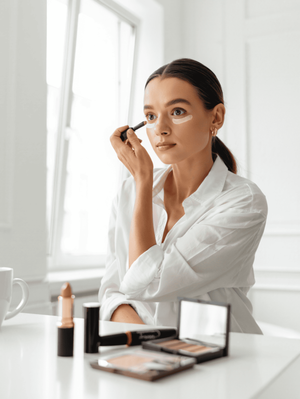 Макияж для разных случаев: офис, свидание, вечеринка
