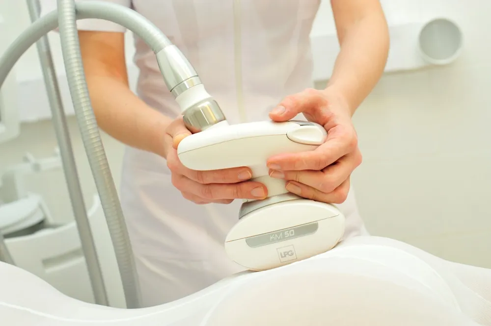 Коррекция тела: путь к совершенству или мир иллюзий?