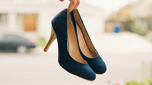 Стилист перечислил обувь, которая должна быть у каждой модницы