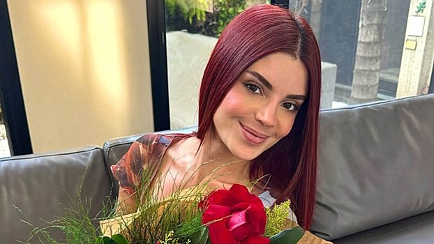 Блогерша изменилась до неузнаваемости из-за пластических операций