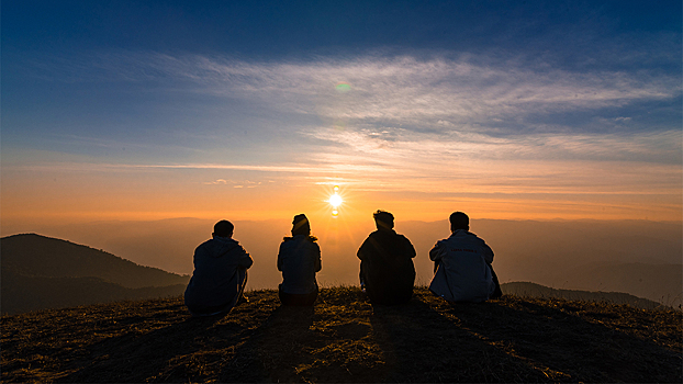 Друзей почти не осталось: почему с годами их все меньше
