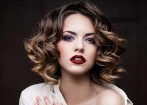 Эффектный балаяж на тёмные волосы: простота стиля и солнечные блики на локонах как сделать балаяж на темные волосы