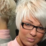 Осветление или блондирование на темные волосы — придаём локонам более светлые оттенки техника блондирования волос