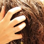 Как сделать пилинг кожи головы в домашних условиях: рецепты для глубокого очищения эпидермиса и укрепления волос как сделать пилинг кожи головы