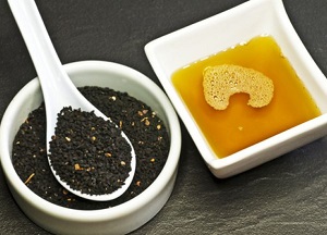 Оздоравливаем волосы при помощи масла черного тмина: польза и вред, методы, рецепты и секреты использования методы применения масла черного тмина для волос