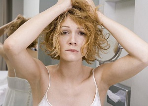 Признаки и симптомы жирной себореи кожи головы: причины возникновения, общие правила лечения, действенные рецепты народной медицины методы лечения жирной себореи