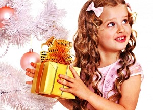 Красивые и сказочные идеи причесок на Новый год для девочек: актуальные варианты с фото и пошаговым исполнением для волос разной длины варианты причесок для девочек на новый год