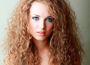 Виды и оригинальные методики завивки волос на длительное время и особенности ухода за упругими завитками виды и особенности длительной завивки волос