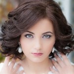 Эффектный образ или как сделать прическу на волосы до плеч своими руками в домашних условиях: фото оригинальных укладок как самостоятельно сделать прическу на волосы до плеч в домашних условиях