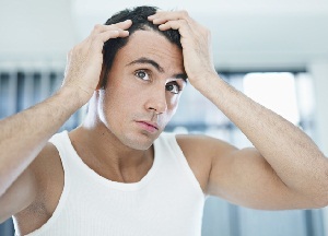 Как бороться с прыщами на голове в волосах у мужчин: причины появления и эффективные способы лечения методы лечения прыщей на голове у мужчин