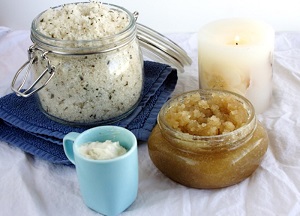 Эффективные рецепты, правила приготовления и применения скраба для кожи головы в домашних условиях: натуральное очищение эпидермиса и красота волос как приготовить скраб для кожи головы в домашних условиях