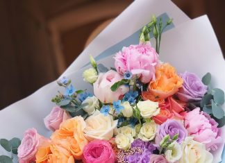 АВТОРСКИЕ БУКЕТЫ ДЛЯ ОСОБЕННЫХ МОМЕНТОВ