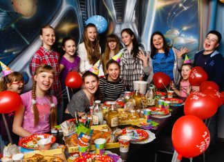 Как отпраздновать день рождение оригинально