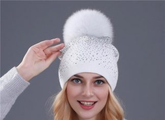 Женские зимние шапки