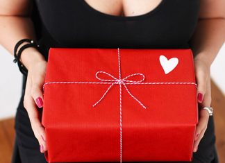 Оригинальная доставка подарков в Москве и Московской области