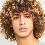 Пересадка волос: кому можно ее делать