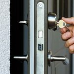 Взлом дверных замков