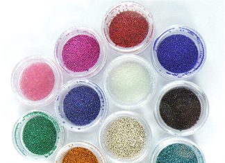 Где используют блестки и бульонки