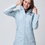 Как выбрать женскую ветровку
