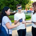 Как происходит печать и изготовление рекламных листовок