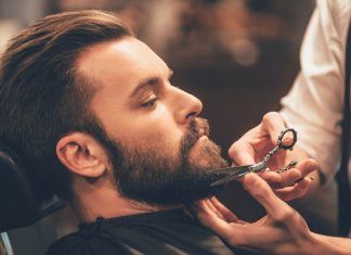 Правильный уход за бородой и усами