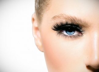 Вредно ли наращивать ресницы?