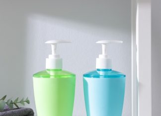 Настольные и с креплением на стену. На каких дозаторах для мыла остановить выбор?