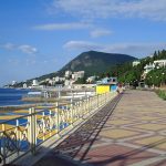 Популярный оздоровительный санаторий в Алуште