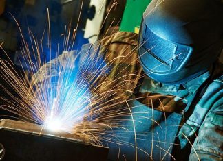 Стоит ли проходить курсы сварщика?