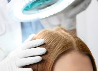 Трихолог: кто это, когда к нему обращаются?