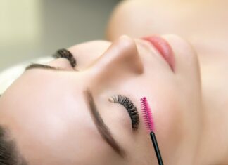 Этапы проведения процедуры наращивания ресниц