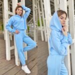 Как выбрать модный женский спортивный костюм