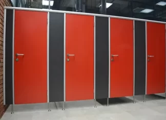 Что такое сантехнические перегородки и для чего они нужны