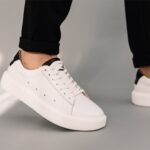 На что обратить внимание при покупке белых кед