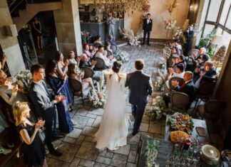 Преимущества и особенности организации камерной свадьбы под ключ