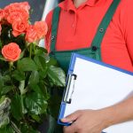 Доставка цветов: простые и красивые цветочные композиции у вашего порога