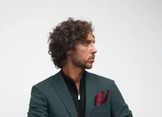 Секреты выбора мужского классического костюма